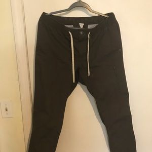 Vuori Climbing Pants. Size L.